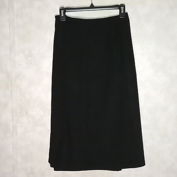 Talbots Black Plus size petite A-line Skirt, cut out trim boarder , size 20W, - Picture 1 of 7